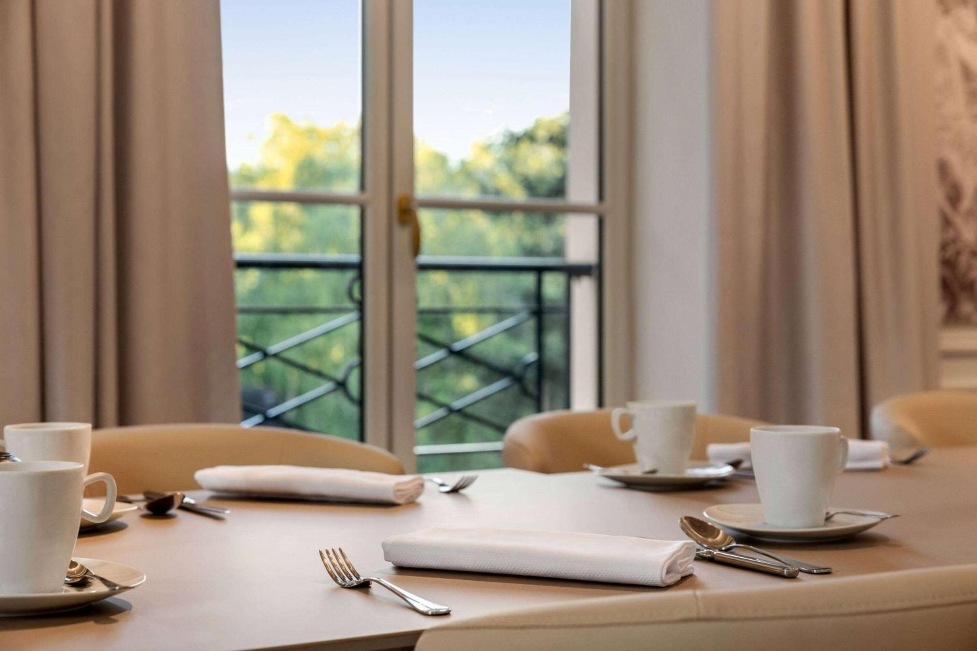 Dolce By Wyndham Versailles - Domaine Du Montcel Jouy-en-Josas Εξωτερικό φωτογραφία